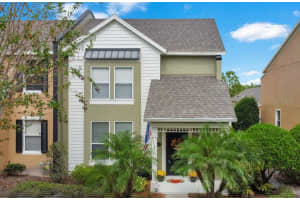 906 CARLYLE LN, DELAND, FL 32724 Sold 02/03/23