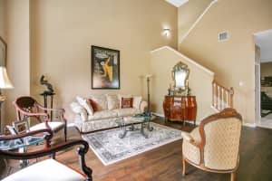 906 CARLYLE LN, DELAND, FL 32724 Sold 02/03/23
