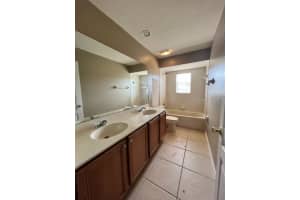 264 Porchester Dr, Sanford, FL 32771, Sold 02/03/23