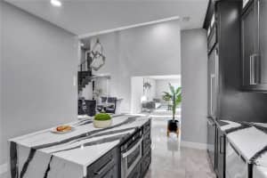 6 LAZY EIGHT DR, PORT ORANGE, FL 32128 Sold 03/31/23