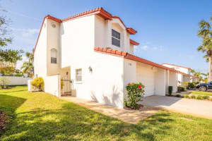 236 FLORIDA SHORES BLVD, DAYTONA BEACH SHORES, FL 32118 Sold 02/17/23