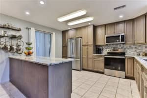 27 BIRCHWOOD TRAIL, ORMOND BEACH, FL 32174 Sold 01/30/23