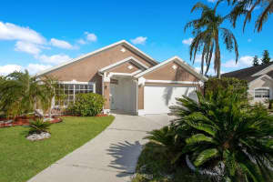 100 LADY DIANA DRIVE, DAVENPORT, FL 33837 Sold 06/13/23