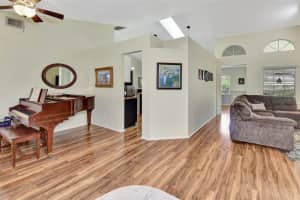 583 PLEASANT RUN DR, DELAND, FL 32724 Sold 05/31/23