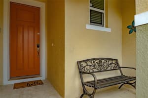 5121 Crown Haven Dr, Kissimmee, FL 34746, Sold 05/22/23