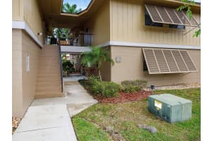 110 CYPRESS WOODS COURT, DELTONA, FL 32725 Sold 07/31/23