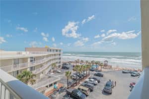 1233 ATLANTIC AVENUE, DAYTONA BEACH, FL 32118 Sold 03/01/24