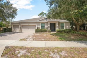 209 WELLINGTON WOODS AVENUE, DELAND, FL 32724 Sold 07/19/23