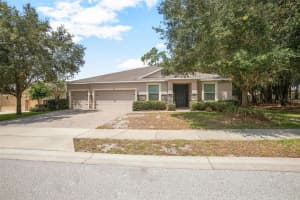 209 WELLINGTON WOODS AVENUE, DELAND, FL 32724 Sold 07/19/23