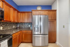2801 RIDGEWOOD AVENUE, SOUTH DAYTONA, FL 32119 Sold 12/01/23