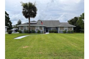 401 GLEN ABBEY LANE, DEBARY, FL 32713 Sold 08/28/23