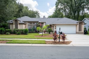801 ROYAL OAK COURT, DELAND, FL 32724 Sold 02/23/24