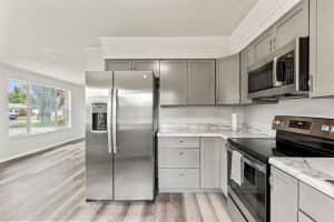 1400 GOLFVIEW DRIVE, DAYTONA BEACH, FL 32114 Sold 01/12/24