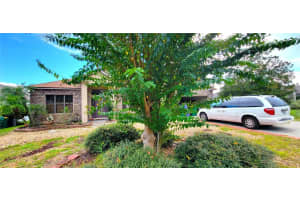 926 LAKE LINDLEY DRIVE, DELAND, FL 32724 Sold 02/27/24