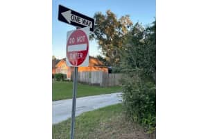1407 COURTLAND BOULEVARD, DELTONA, FL 32738 - MLS#MFRV4932804