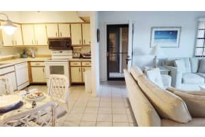1640 JUNO TRAIL, ASTOR, FL 32102 Sold 11/22/23