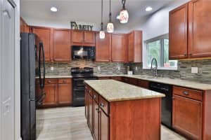 1516 ALDRIDGE LANE, DELAND, FL 32720 Sold 02/15/24