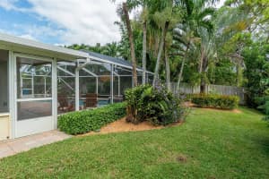 162 MARTIN CIRCLE, ROYAL PALM BEACH, FL 33411 Sold 12/04/23