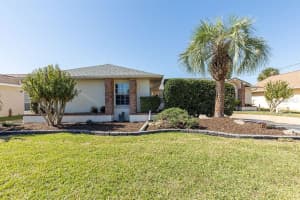 13 CREEK COURT, PALM COAST, FL 32137 Sold 12/10/24