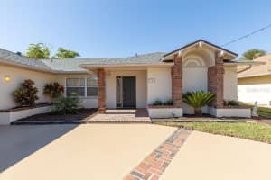 13 CREEK COURT, PALM COAST, FL 32137 Sold 12/10/24
