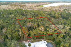 E PARK TRL, DELTONA, FL 32725 - MLS#MFRV4933466