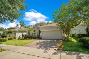 804 VICTORIA HILLS DRIVE, DELAND, FL 32724 Sold 02/29/24