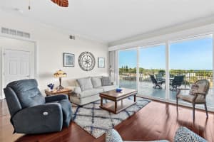 2801 RIDGEWOOD AVENUE, SOUTH DAYTONA, FL 32119 Sold 05/01/24