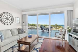 2801 RIDGEWOOD AVENUE, SOUTH DAYTONA, FL 32119 Sold 05/01/24