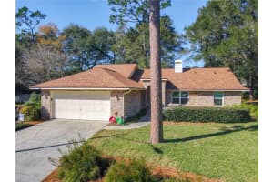 822 ROYAL OAK COURT, DELAND, FL 32724 Sold 02/14/24