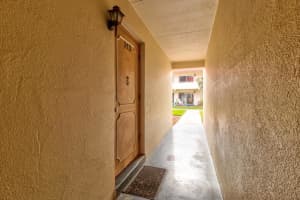 2801 HALIFAX AVENUE, DAYTONA BEACH, FL 32118 - MLS#MFRV4934202
