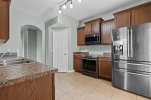 1724 BUCKEYE FALLS WAY, ORLANDO, FL 32824 Sold 03/07/24