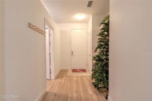 332 GRANDE SUNNINGDALE LOOP, DAYTONA BEACH, FL 32124 Sold 04/23/24