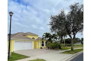606 LIMERICK DR, MERRITT ISLAND, FL 32953 Sold 03/15/24