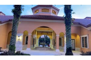 6141 METROWEST BLVD #103, ORLANDO, FL 32835 Sold 07/16/24