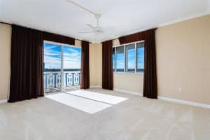 935 HALIFAX AVENUE, DAYTONA BEACH, FL 32118 Sold 09/24/24
