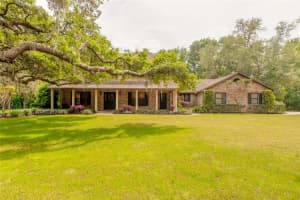 1983 SPRUCE CREEK CIRCLE, PORT ORANGE, FL 32128 Sold 07/01/24