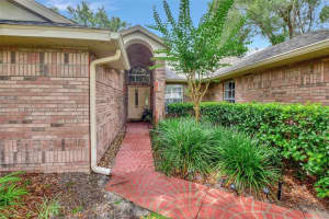 608 SHADY POINT WAY, DELAND, FL 32724 Sold 06/28/24
