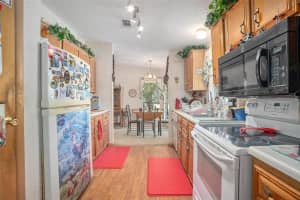 101 CAPTAINS COVE CIRCLE, DEBARY, FL 32713 Sold 05/31/24