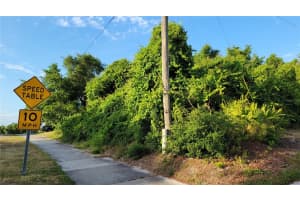 2141 OLD MILL DRIVE, DELTONA, FL 32725 Sold 02/14/25