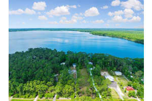1850 LAKE DISSTON DRIVE, BUNNELL, FL 32110 Sold 04/03/25