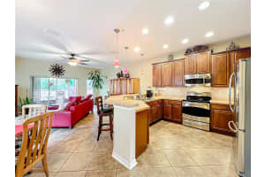 200 ANGEL TRUMPET WAY, OVIEDO, FL 32765 Sold 06/14/24