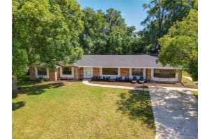 1132 VALLEY VIEW LANE, DELAND, FL 32720 Sold 02/21/25