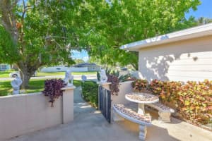233 CUMBERLAND AVENUE, ORMOND BEACH, FL 32174 Sold 10/13/24