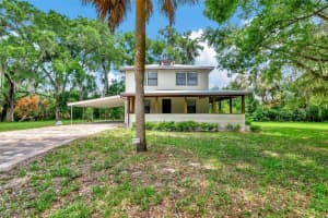 2652 WOODLAND BOULEVARD, DELAND, FL 32720 Sold 02/04/25