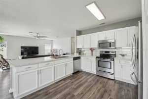 552 OAK BRANCH CIRCLE, KISSIMMEE, FL 34758 Sold 11/12/24