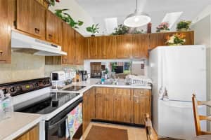 1402 CATALINA BOULEVARD, DELTONA, FL 32725 Sold 01/21/25