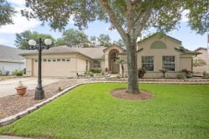 703 SWAYING PINE WAY, DELAND, FL 32724 Sold 11/25/24