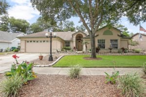 703 SWAYING PINE WAY, DELAND, FL 32724 Sold 11/25/24