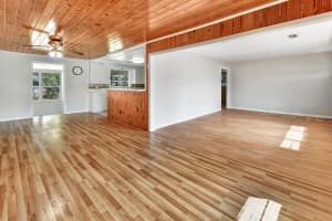 332 MARYDELL AVENUE, DELAND, FL 32720 Sold 10/16/24