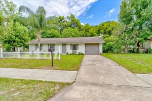 1315 VOORHIS AVENUE, DELAND, FL 32724 Sold 11/07/24